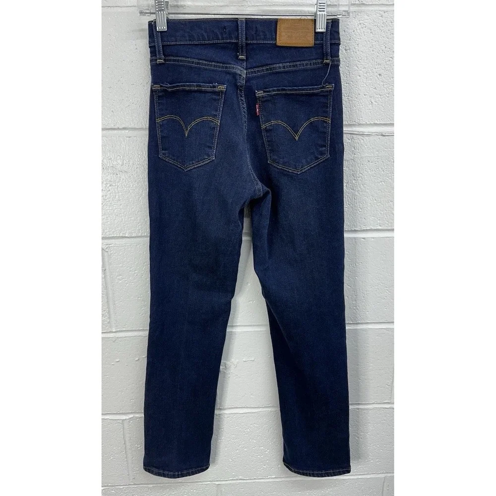 Levi's Premium 724 High Rise Straight Sculpt Jean Size 26 in London Bridge‎ Wash